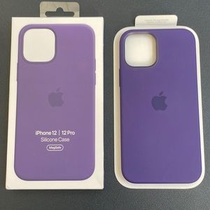 iPhone 12 | 12 Pro Silicone Case (MagSafe) Purple
